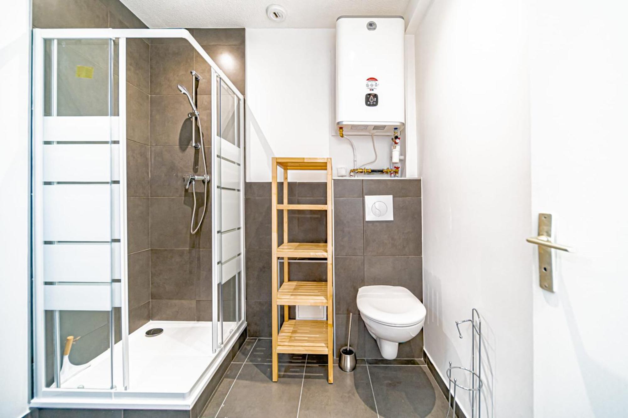 Le Californie - Agreable Studio Renove Oullins Bagian luar foto
